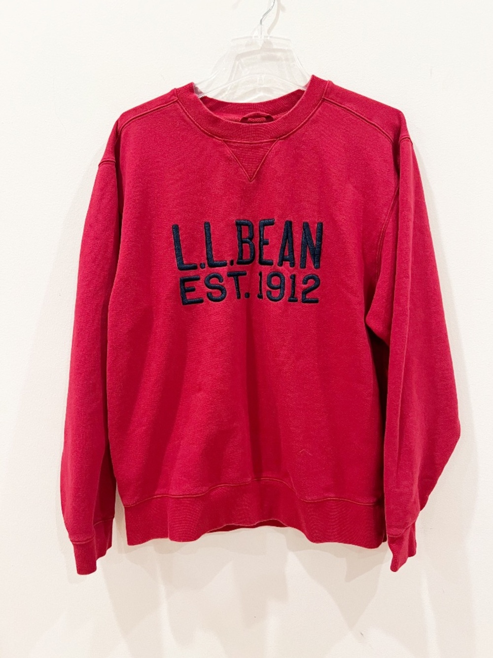 LL Bean Sweatshirt 1912 Mens Medium Red Spell Out Crewneck Embroidered Logo
